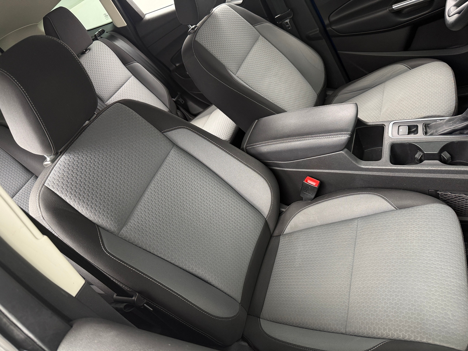 Thumbnail: 2018 Ford Escape - 2