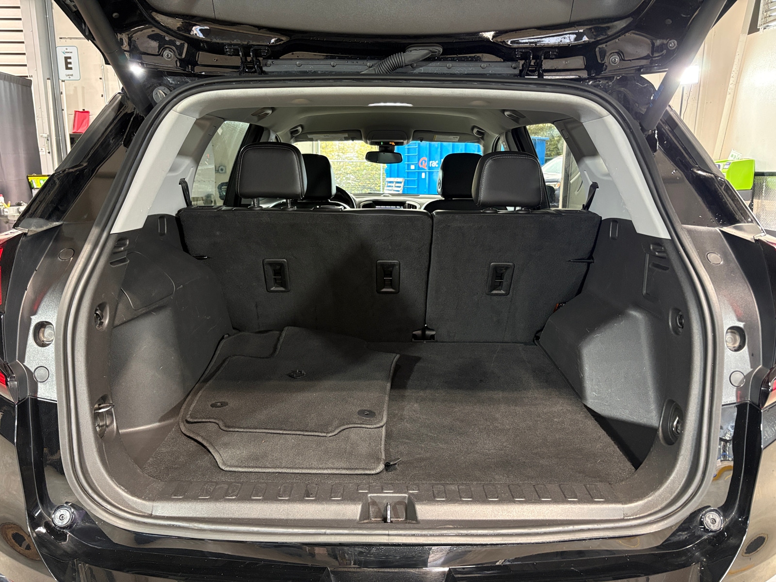 Thumbnail: 2024 GMC Terrain - 6