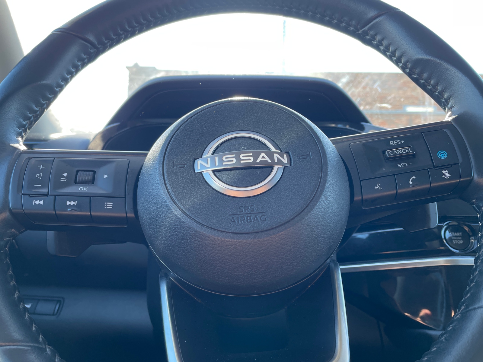 Thumbnail: 2025 Nissan Pathfinder - 5