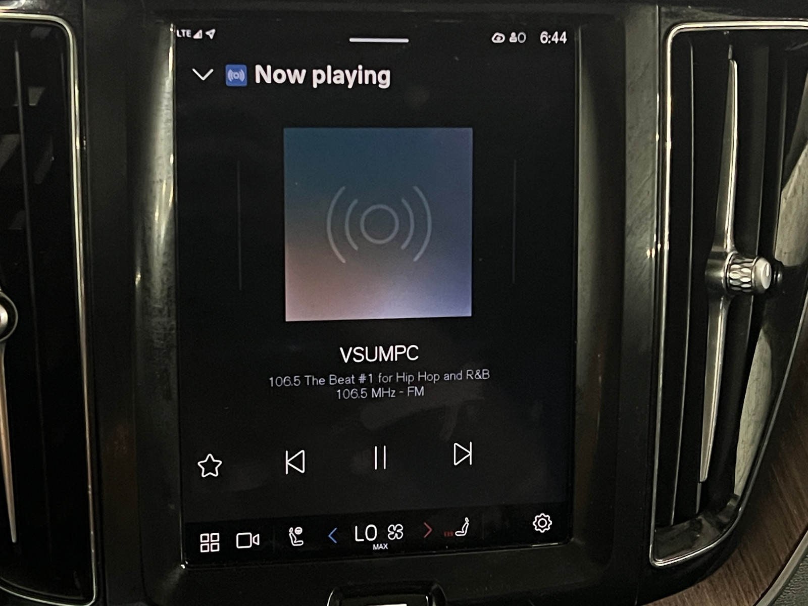 Thumbnail: 2023 Volvo XC60 - 3