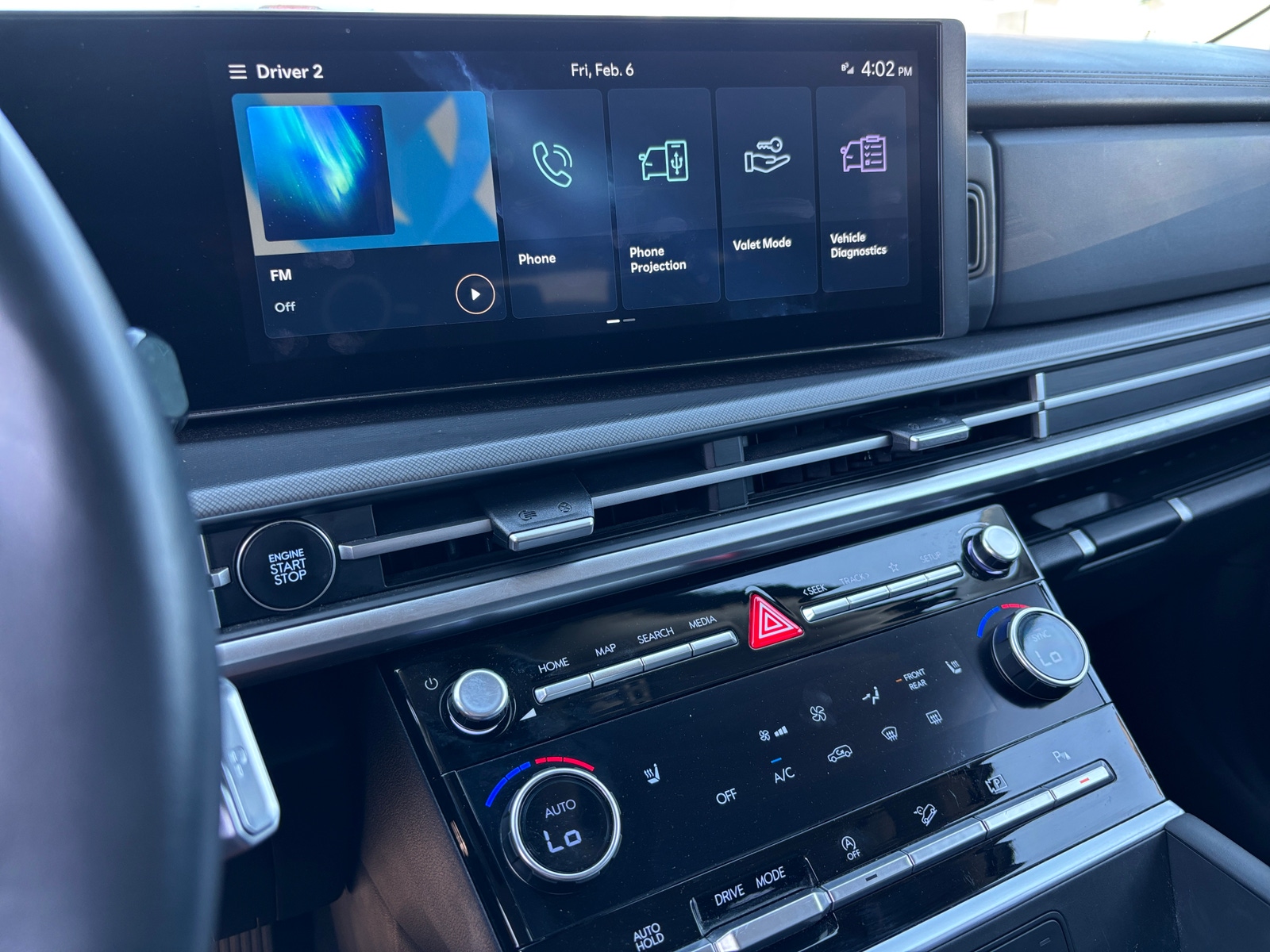 Thumbnail: 2025 Hyundai Santa Fe - 4