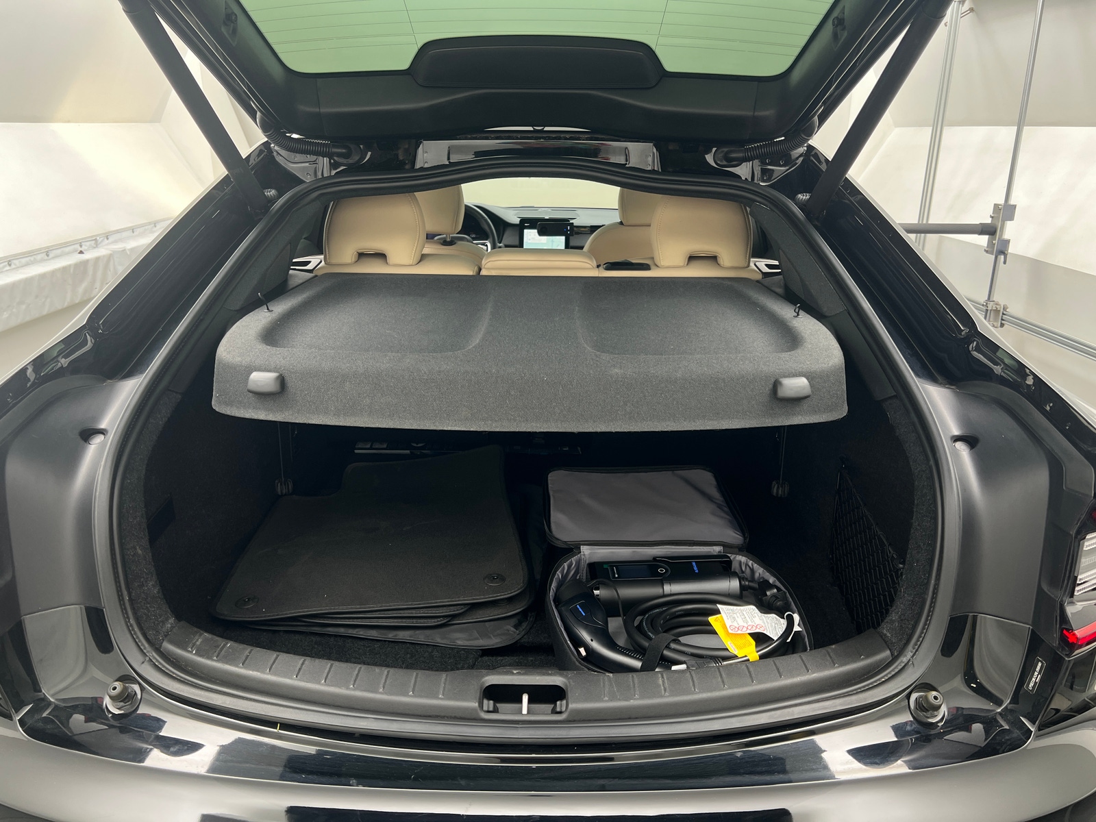 Thumbnail: 2022 Polestar 2 - 7