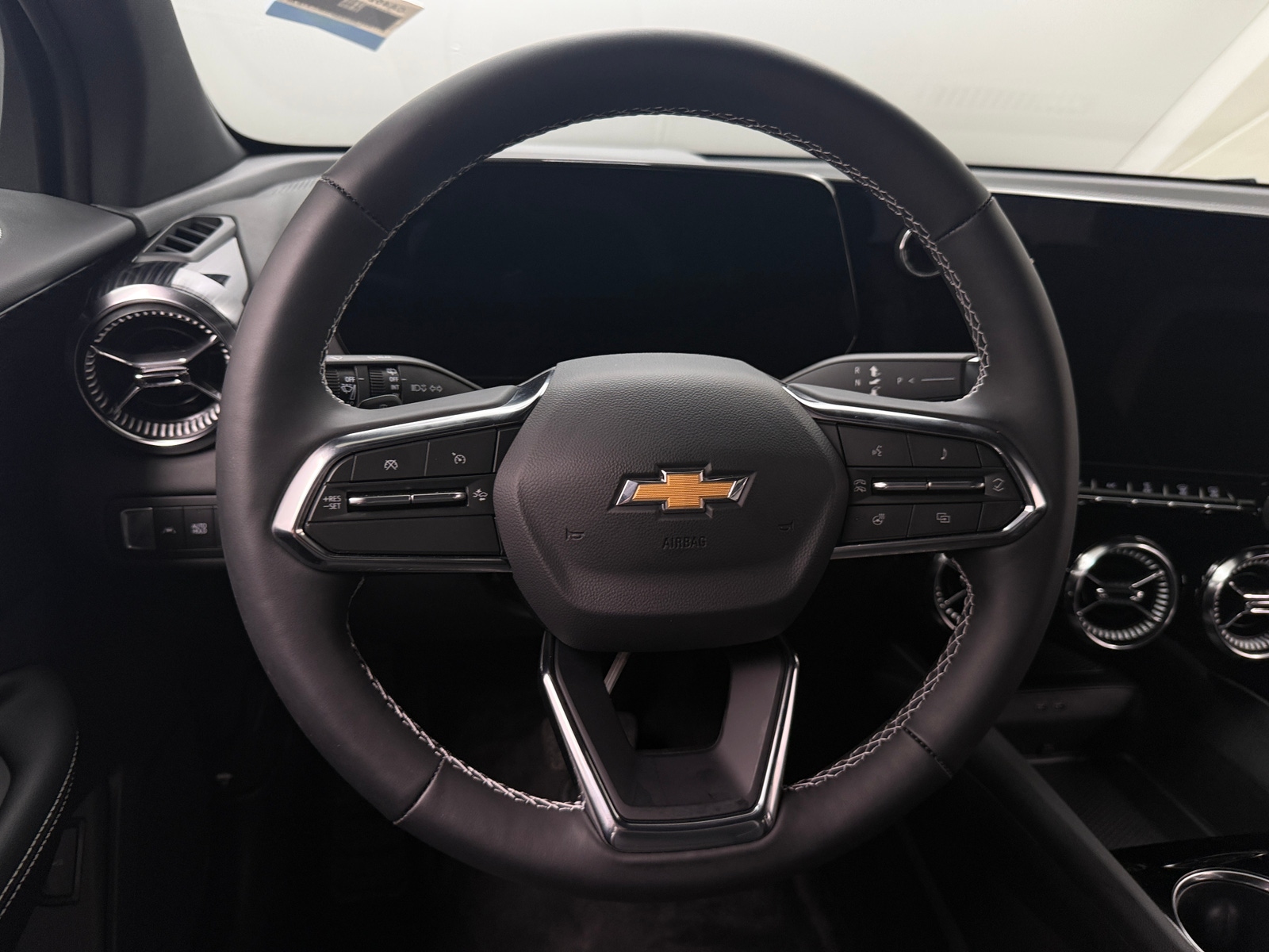 Thumbnail: 2025 Chevrolet Blazer EV - 5