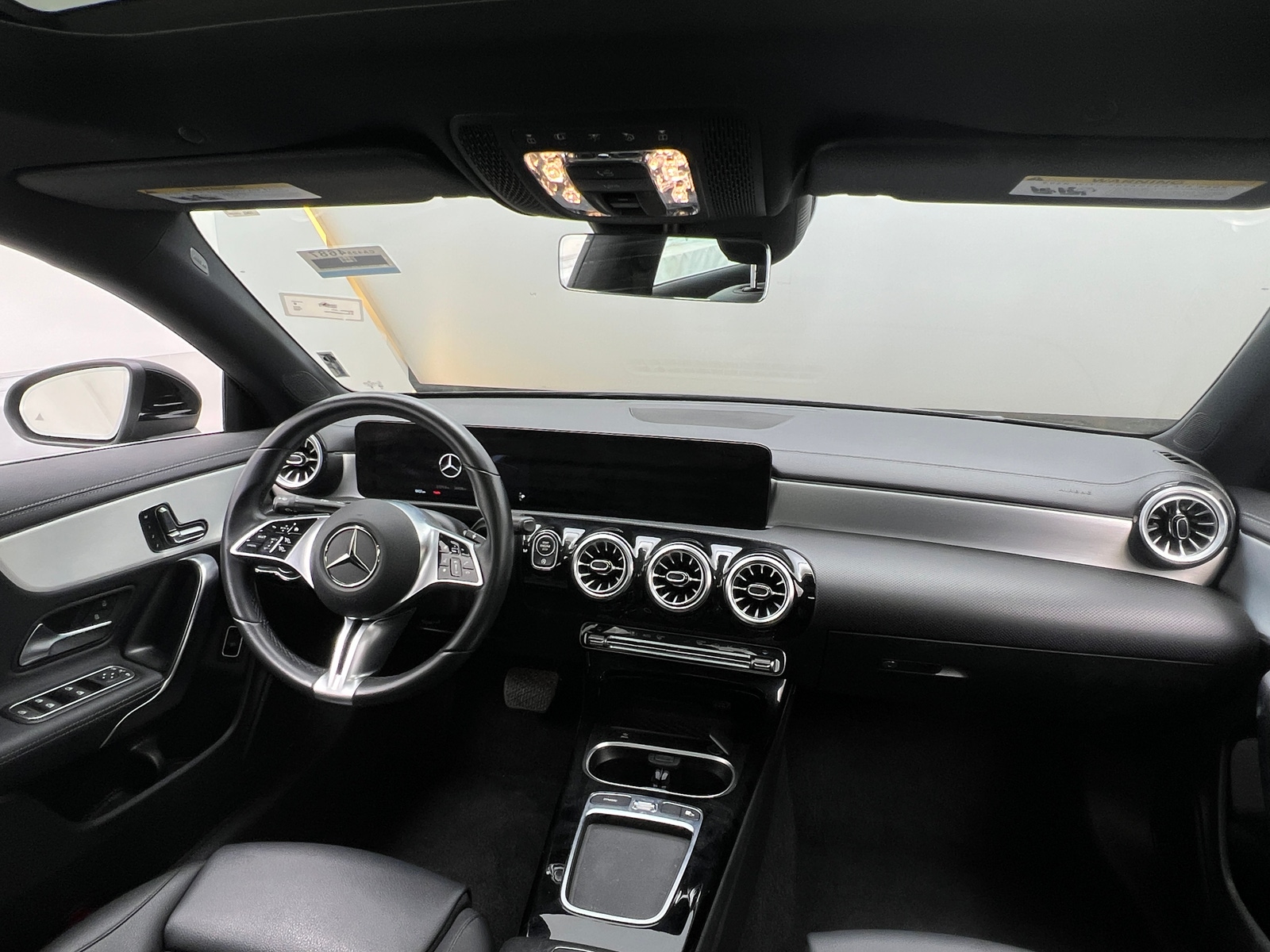 Thumbnail: 2025 Mercedes-Benz CLA - 2