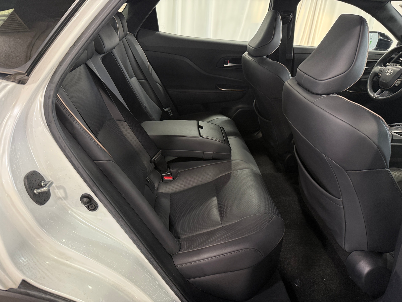 Thumbnail: 2023 Toyota Crown - 5