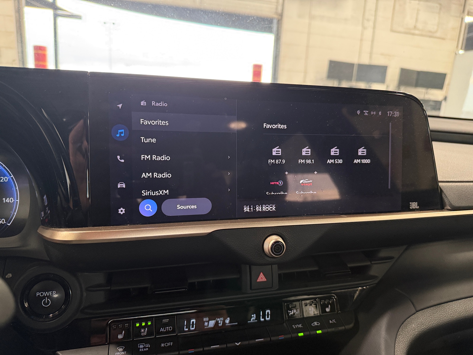 Thumbnail: 2023 Toyota Crown - 3