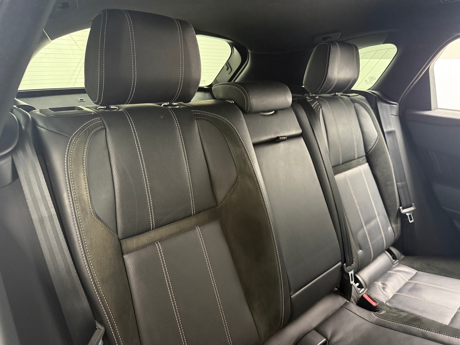 Thumbnail: 2018 Land Rover Range Rover Velar - 5