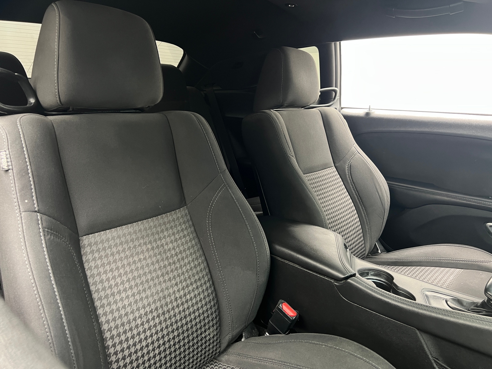 Thumbnail: 2019 Dodge Challenger - 2