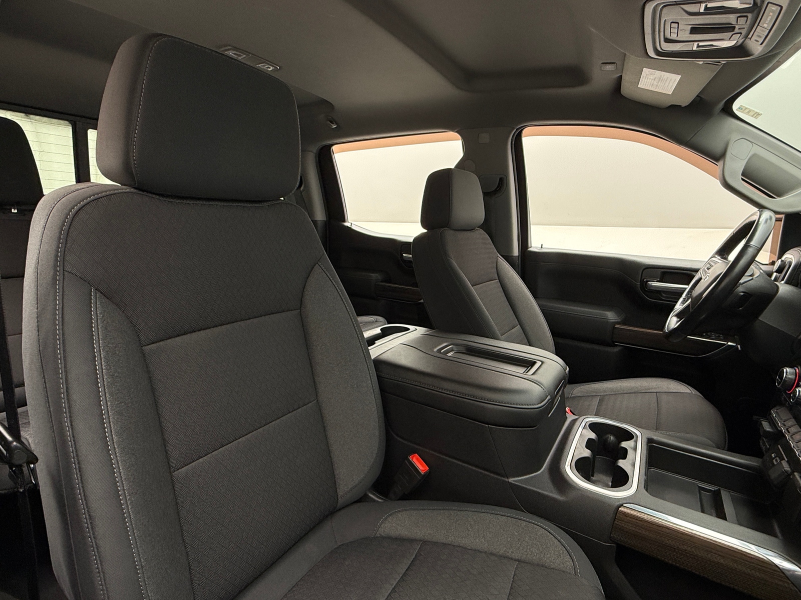 Thumbnail: 2020 Chevrolet Silverado 1500 - 2