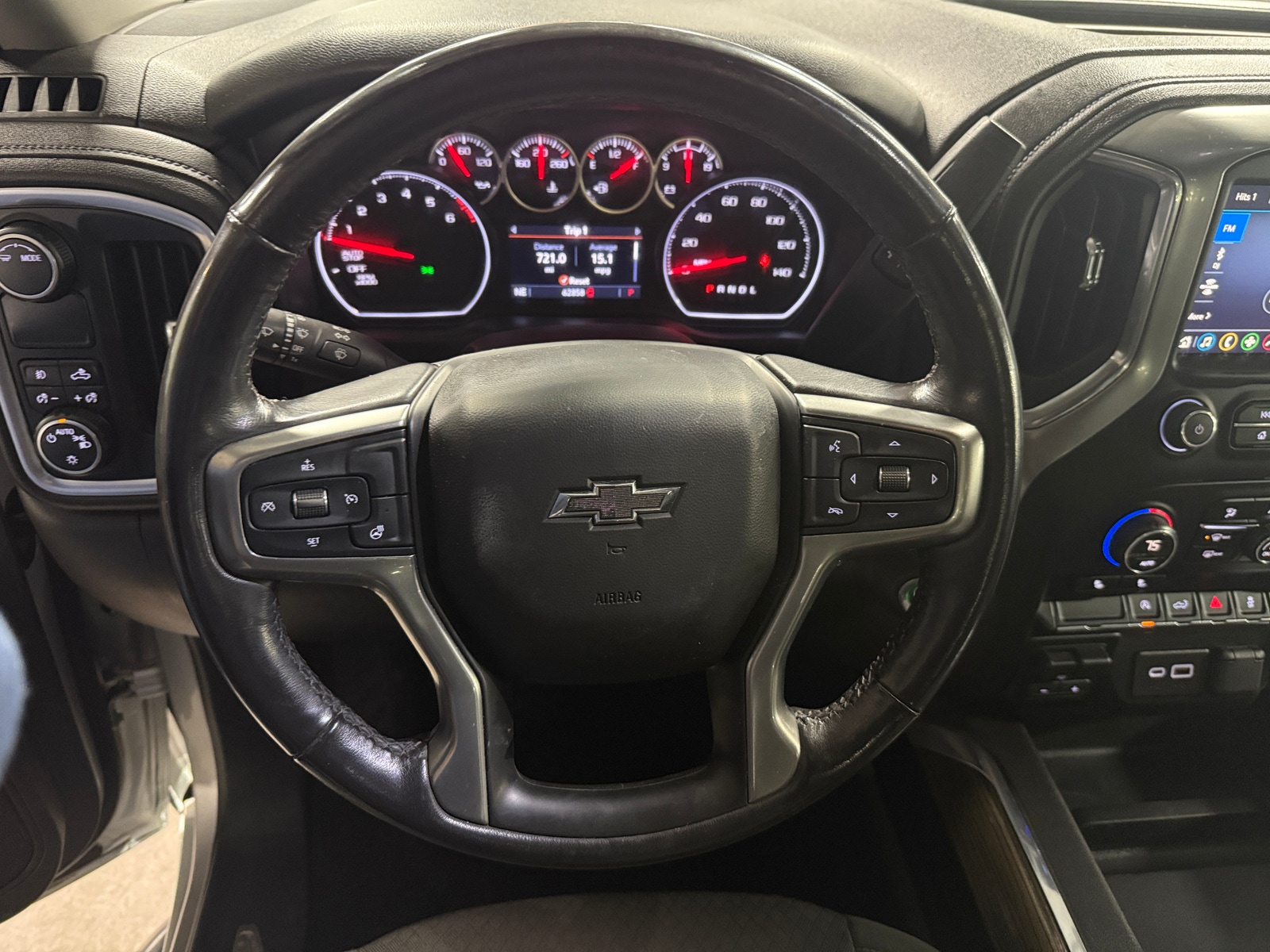 Thumbnail: 2020 Chevrolet Silverado 1500 - 5