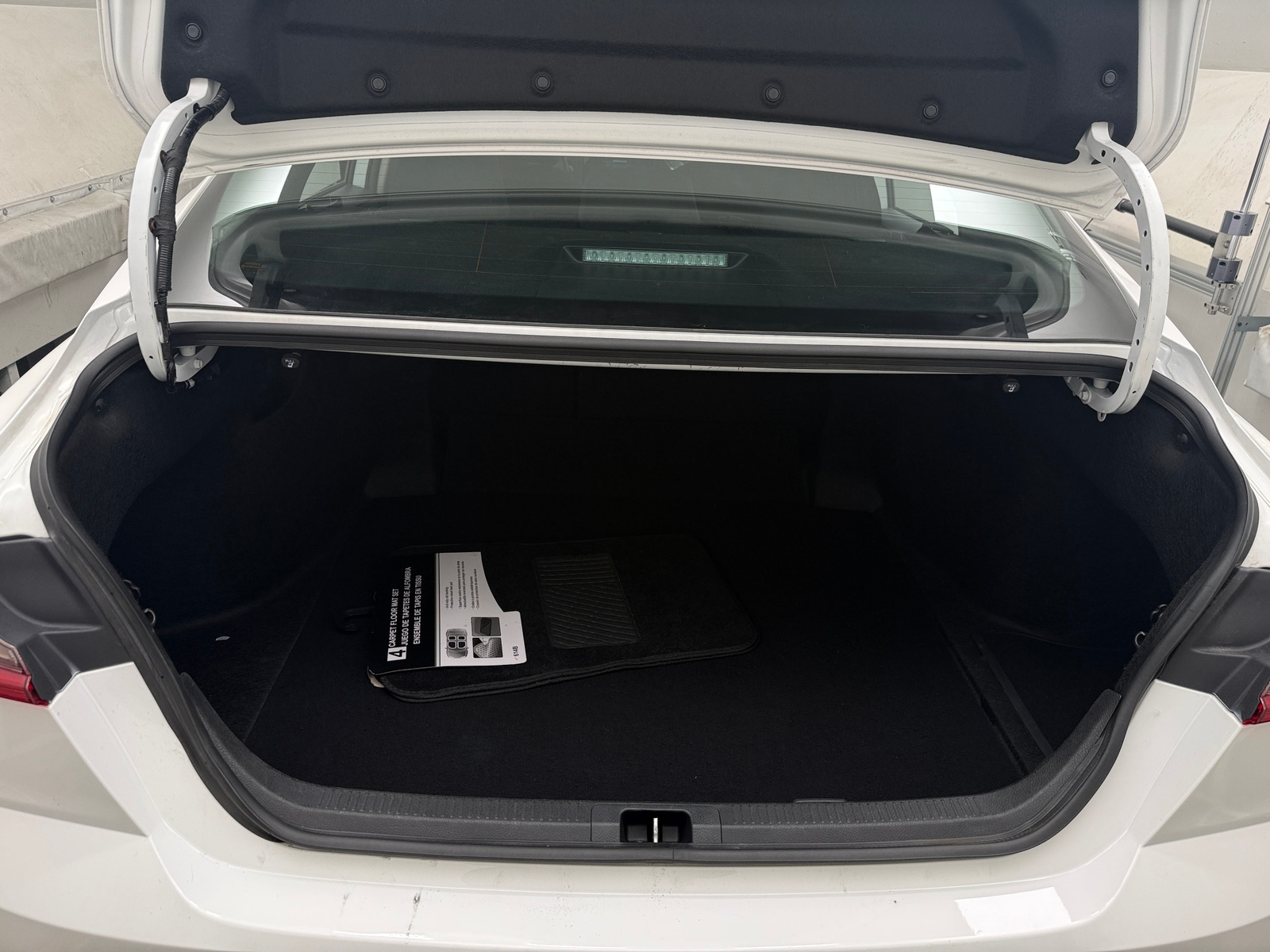 Thumbnail: 2025 Toyota Camry - 7