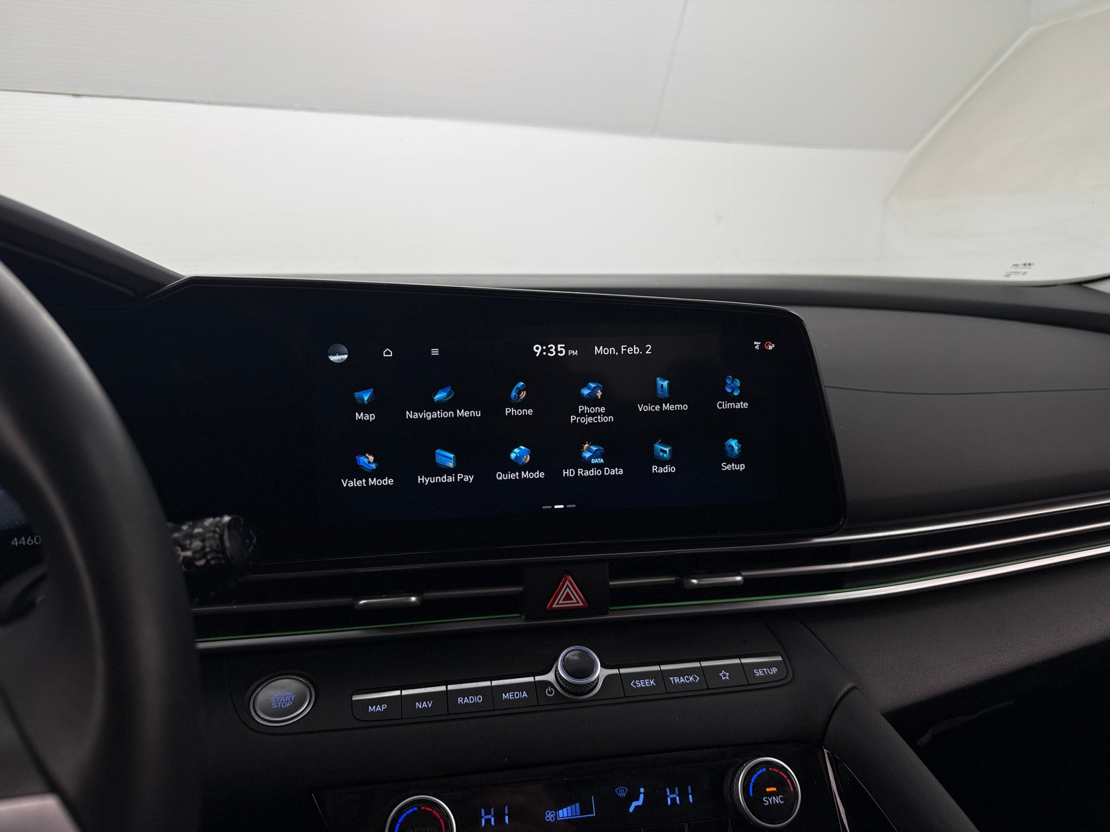 Thumbnail: 2025 Hyundai Elantra - 4