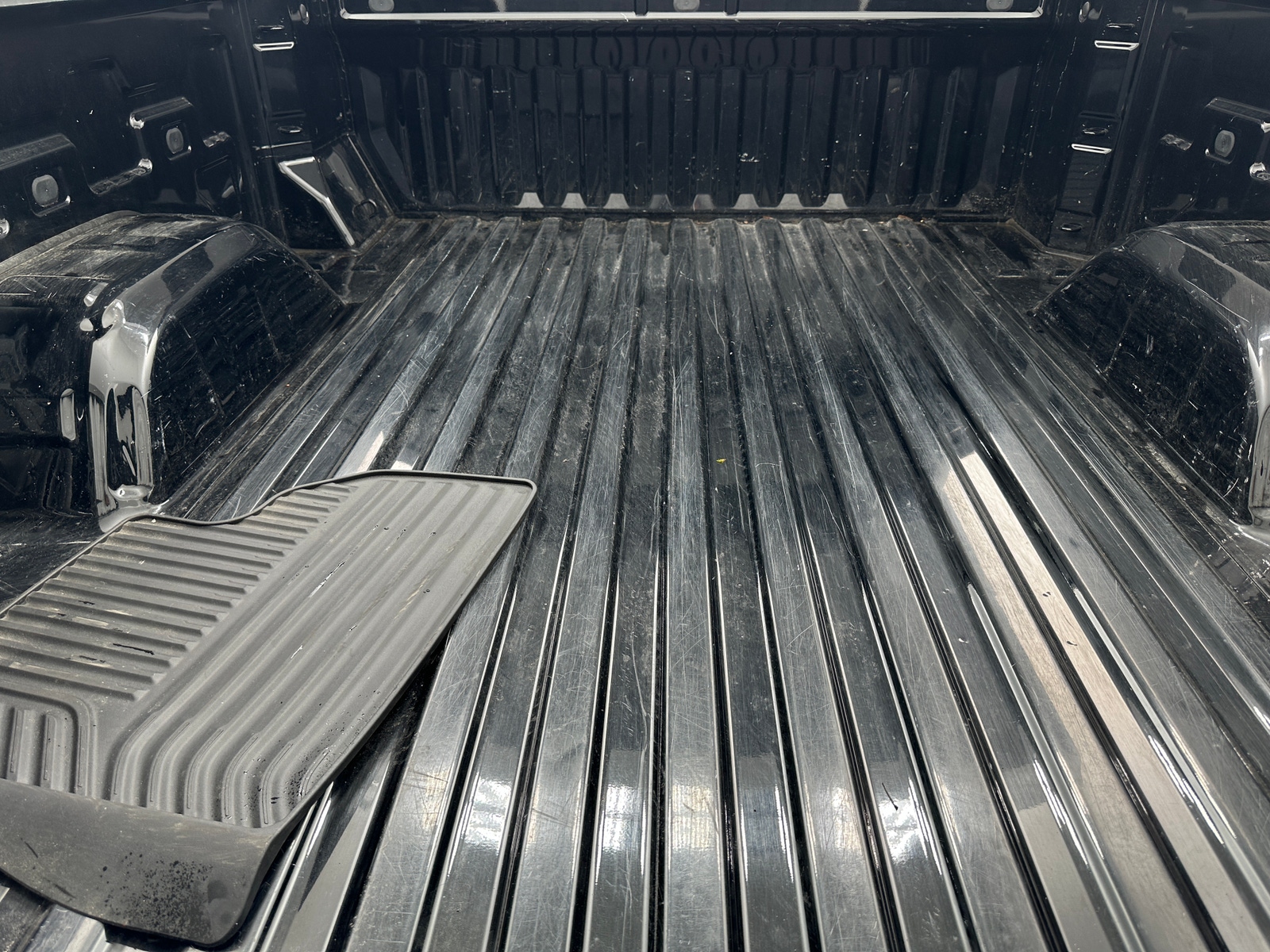 Thumbnail: 2023 Chevrolet Silverado 1500 - 7