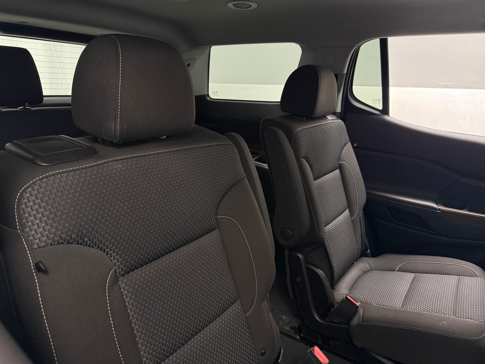 Thumbnail: 2023 GMC Acadia - 6