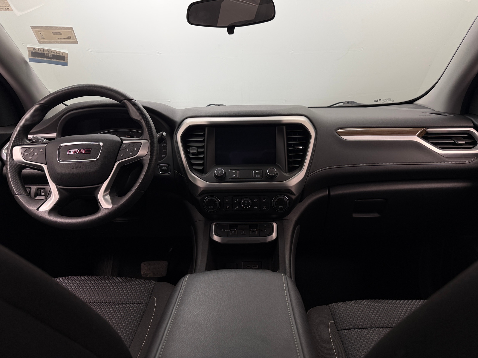 Thumbnail: 2023 GMC Acadia - 3