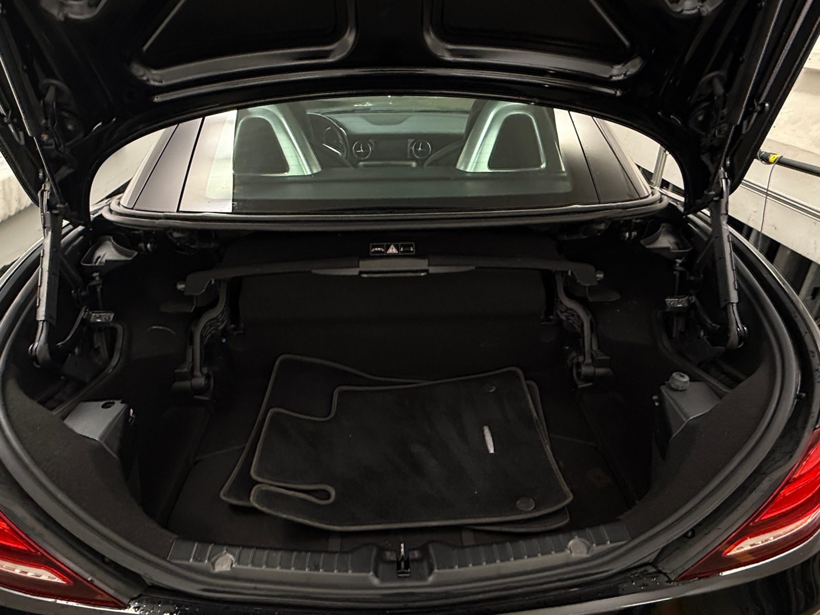 Thumbnail: 2019 Mercedes-Benz SLC - 4