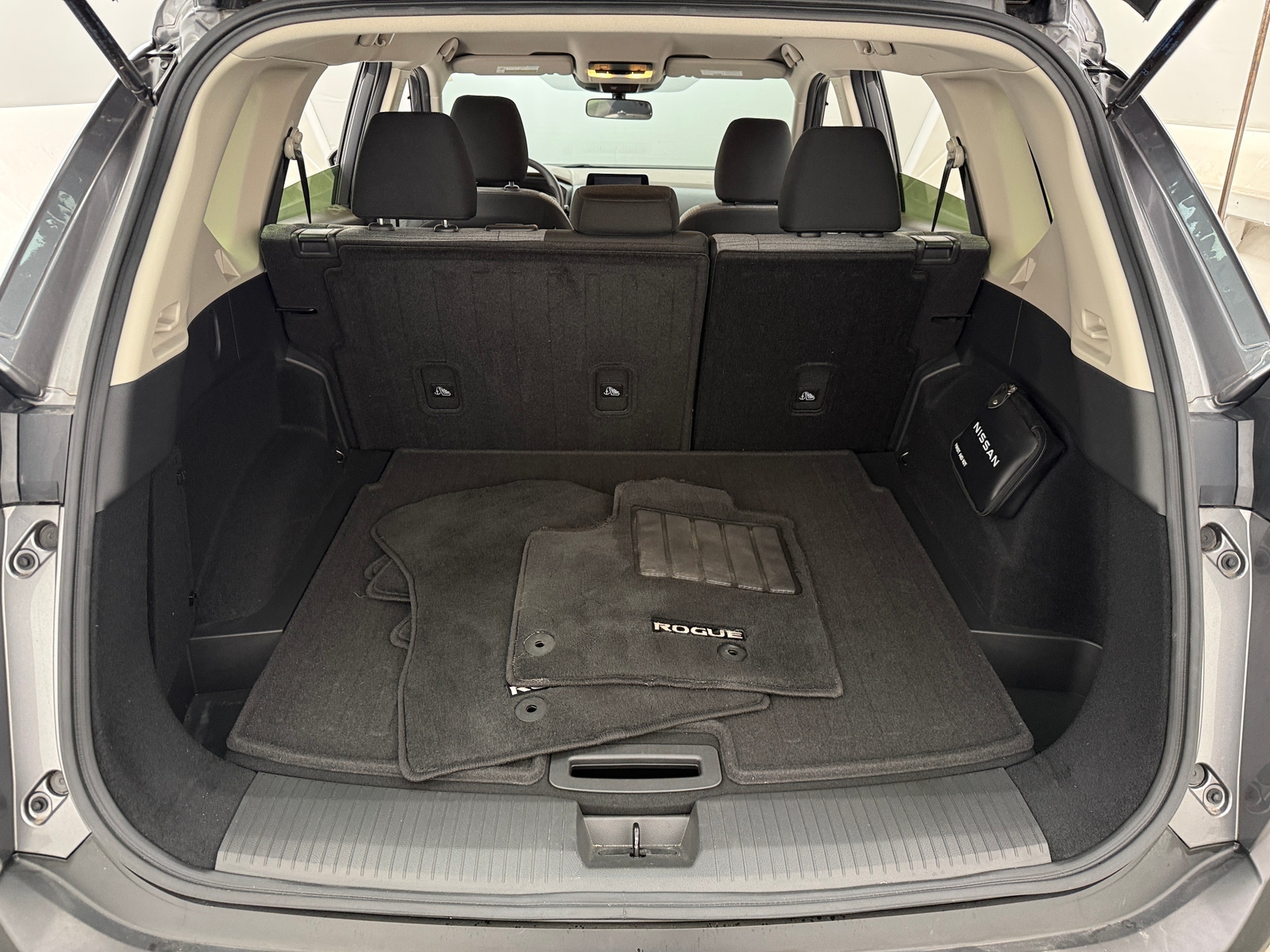 Thumbnail: 2023 Nissan Rogue - 7