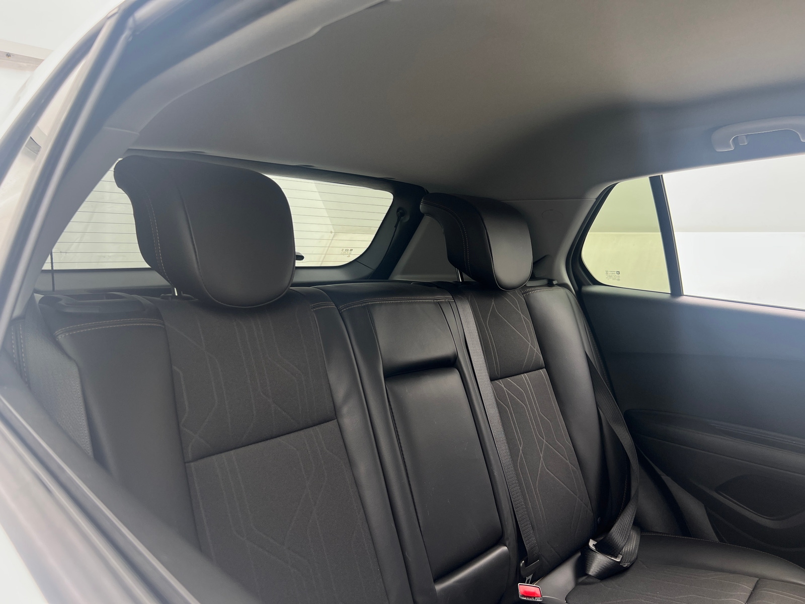 Thumbnail: 2021 Chevrolet Trax - 6