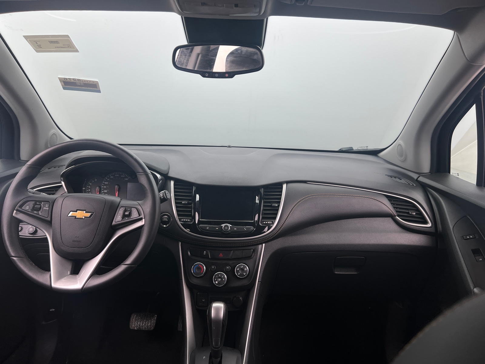 Thumbnail: 2021 Chevrolet Trax - 3