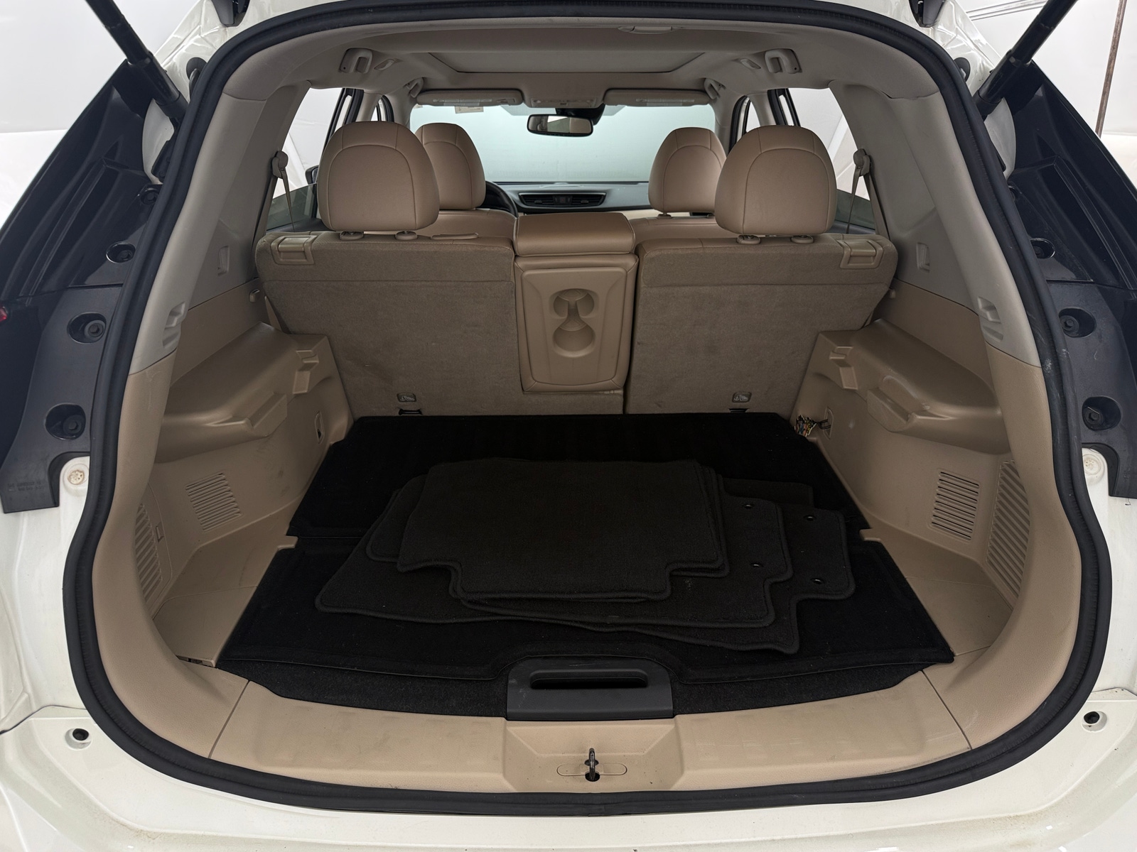 Thumbnail: 2020 Nissan Rogue - 6