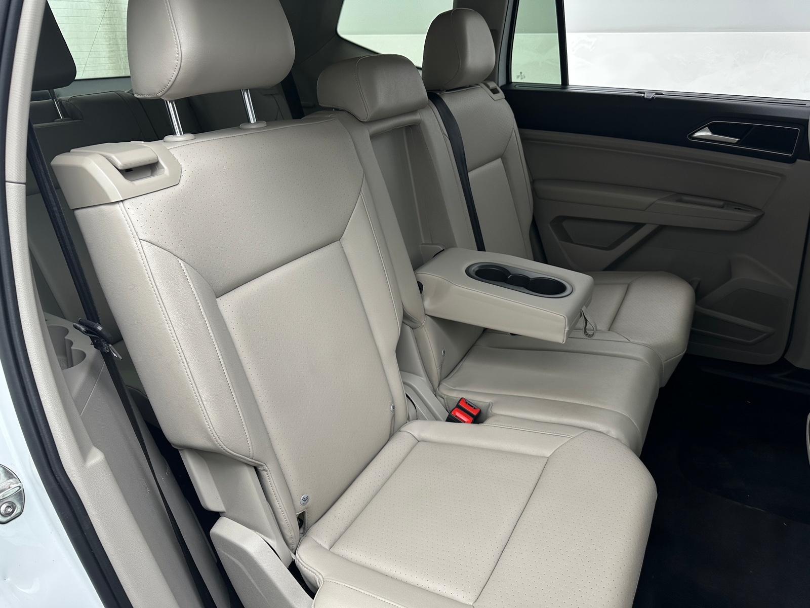 Thumbnail: 2018 Volkswagen Atlas - 5