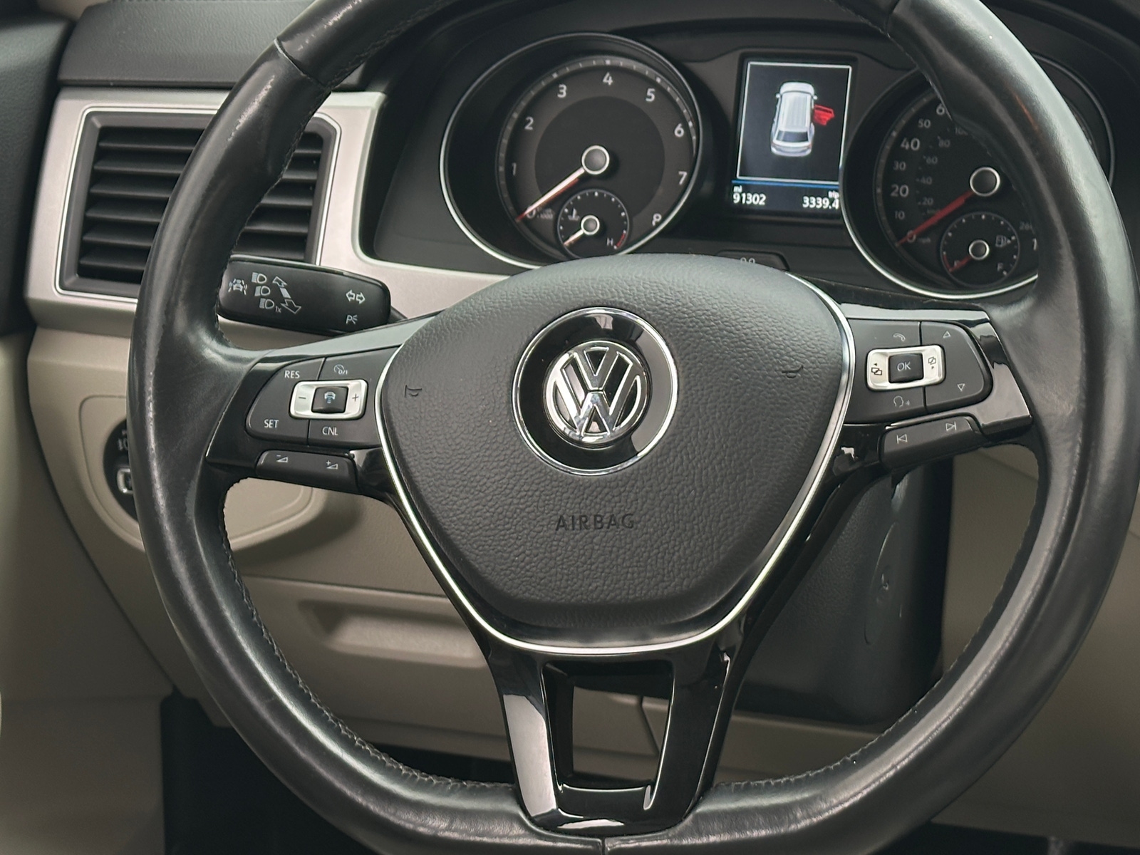 Thumbnail: 2018 Volkswagen Atlas - 4