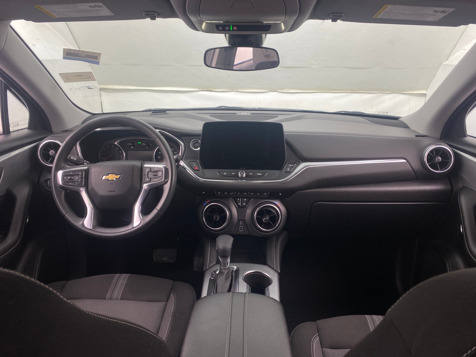 Thumbnail: 2025 Chevrolet Blazer - 3