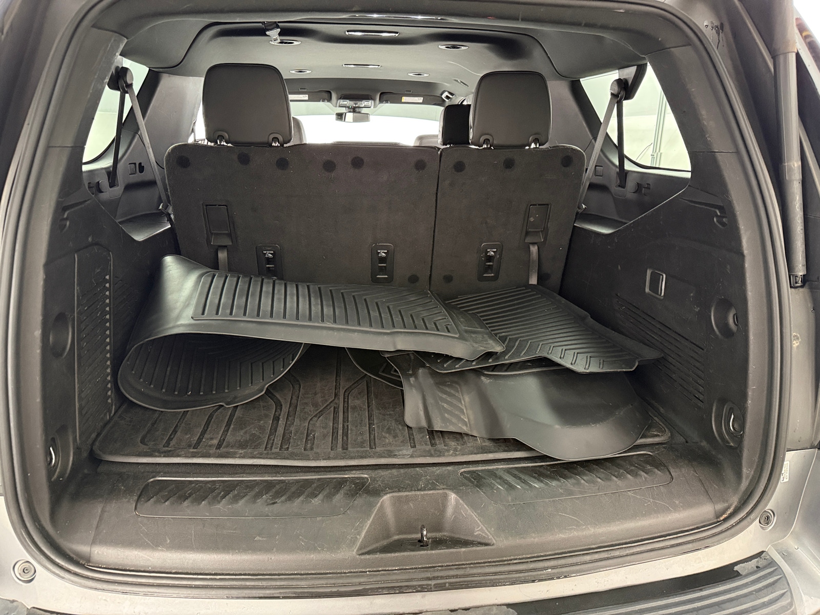 Thumbnail: 2022 Chevrolet Suburban - 6