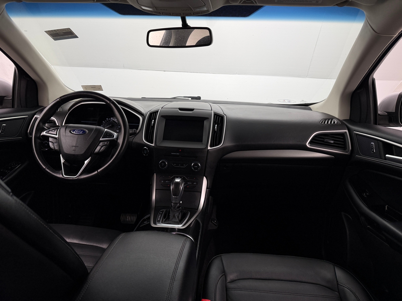 Thumbnail: 2017 Ford Edge - 2