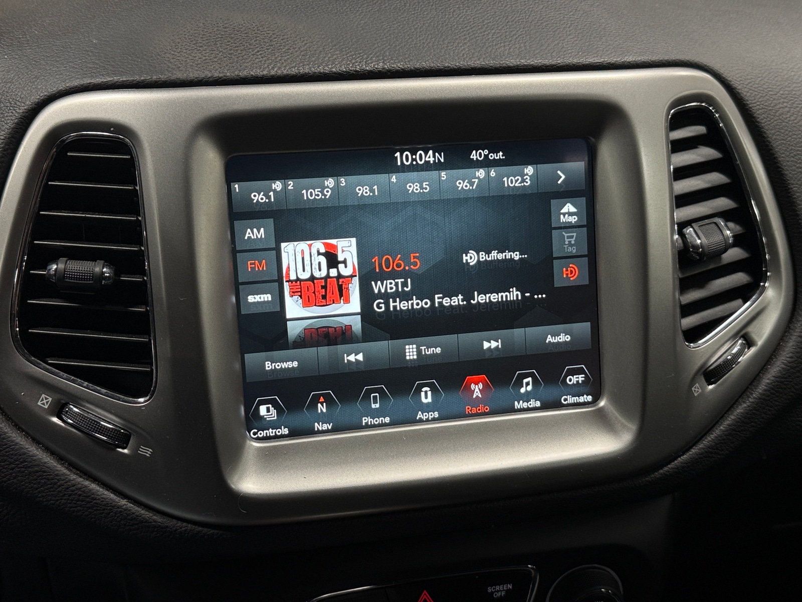 Thumbnail: 2018 Jeep Compass - 4