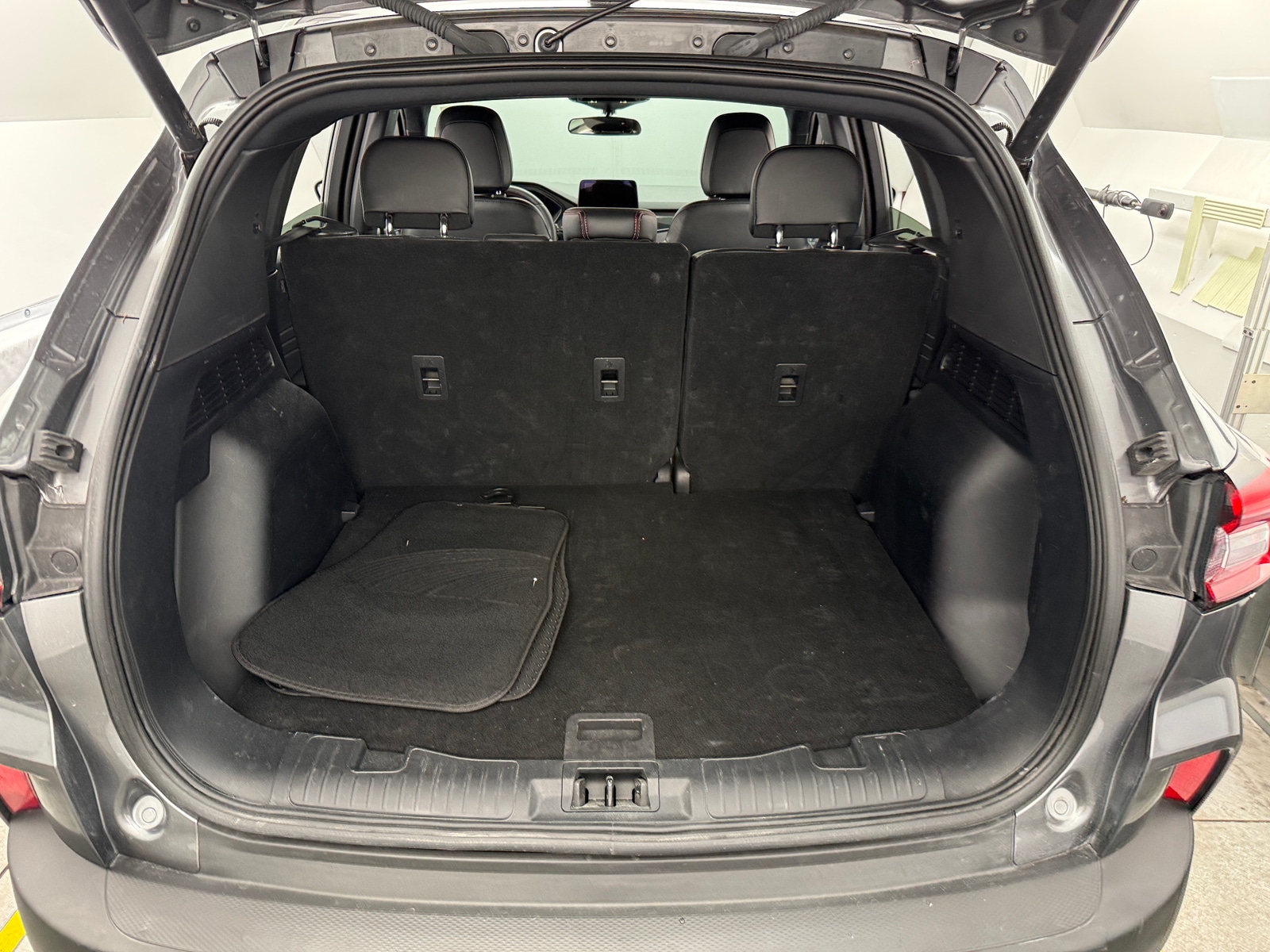 Thumbnail: 2025 Ford Escape - 7