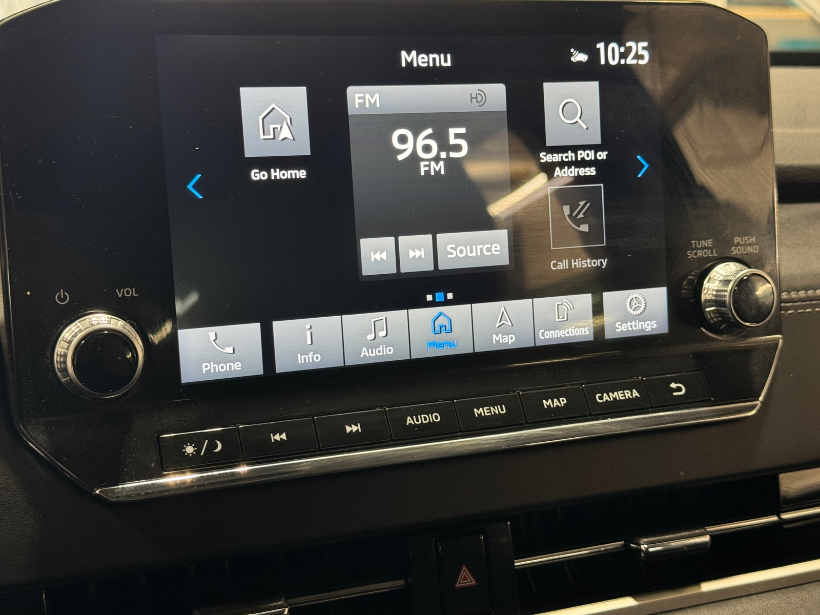 Thumbnail: 2024 Mitsubishi Outlander - 3