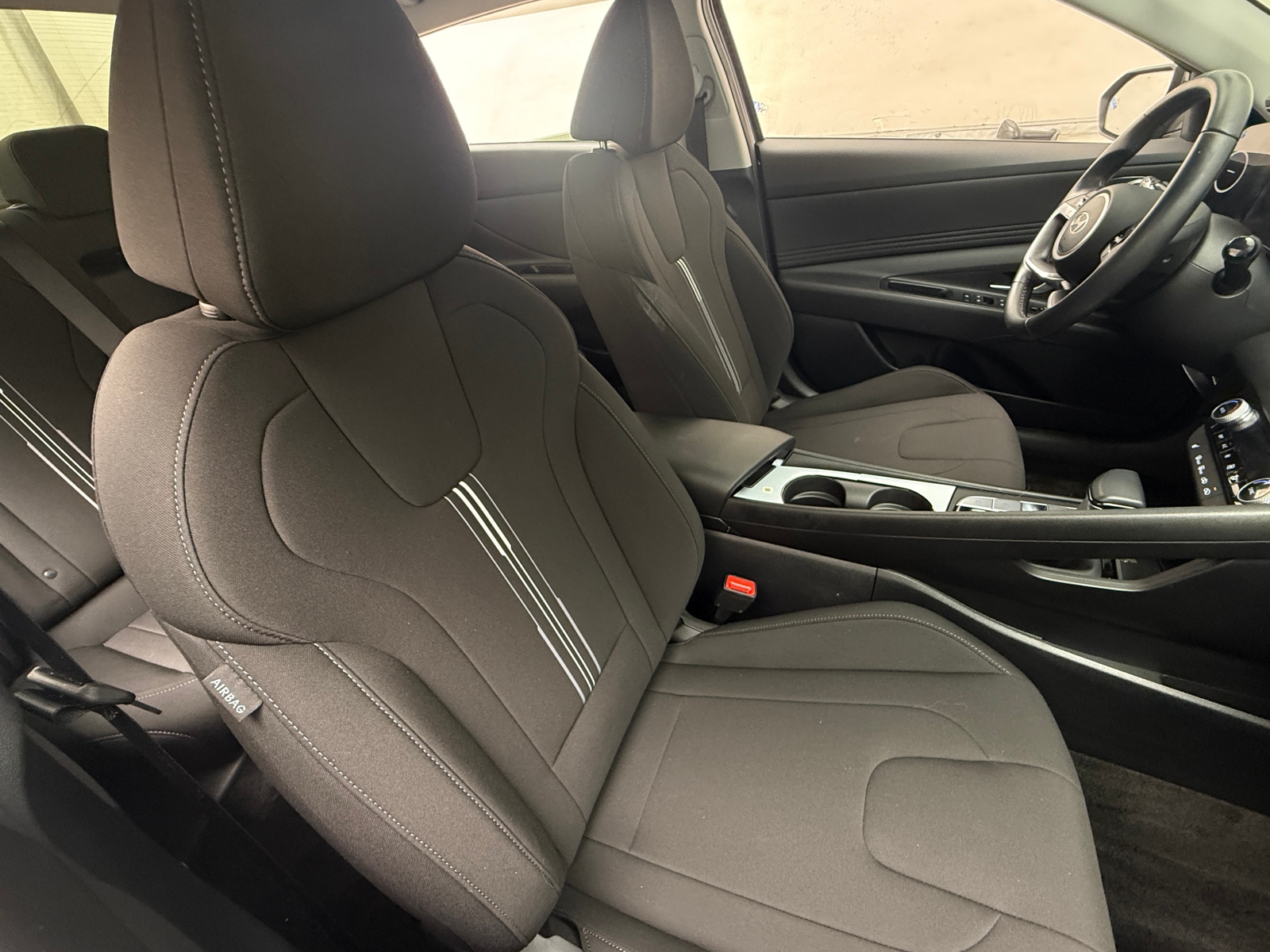 Thumbnail: 2024 Hyundai Elantra - 2