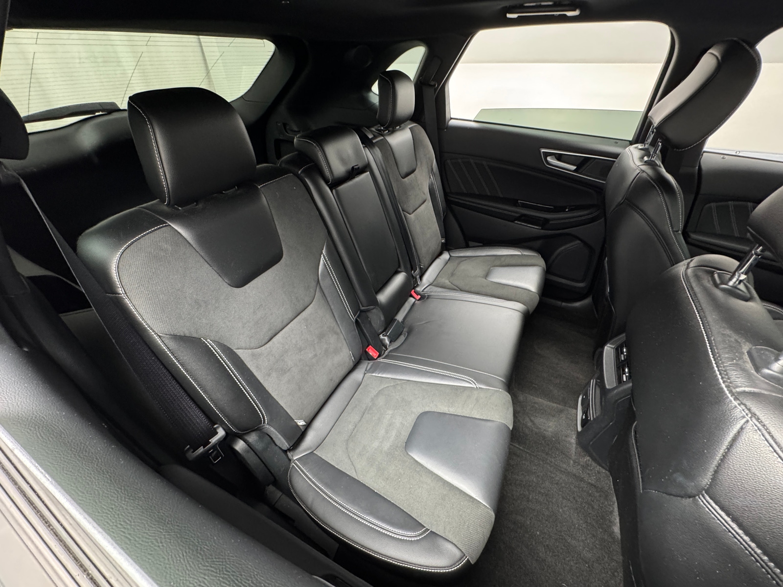 Thumbnail: 2020 Ford Edge - 5