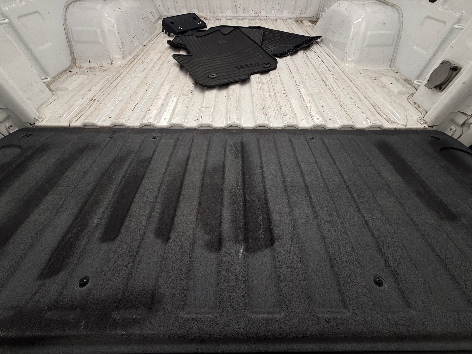 Thumbnail: 2022 Chevrolet Silverado 1500 - 7