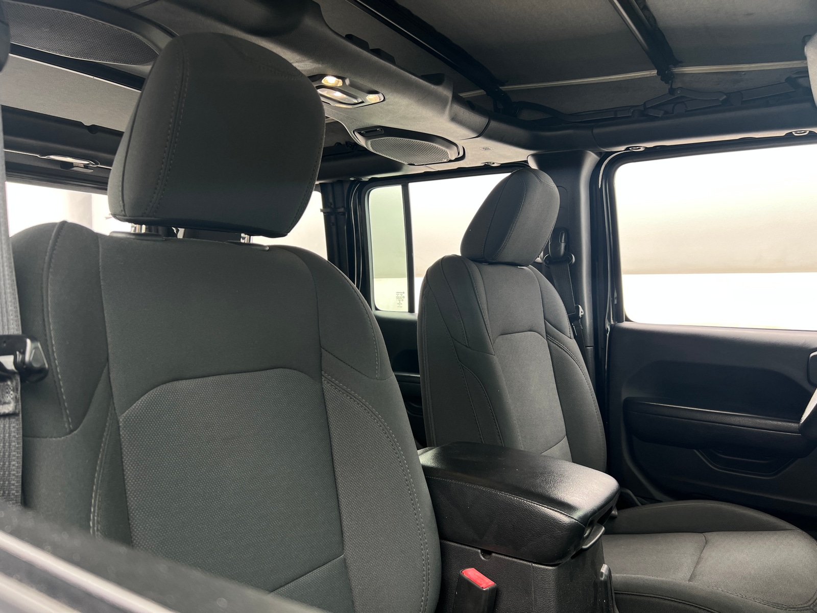 Thumbnail: 2019 Jeep Wrangler - 2