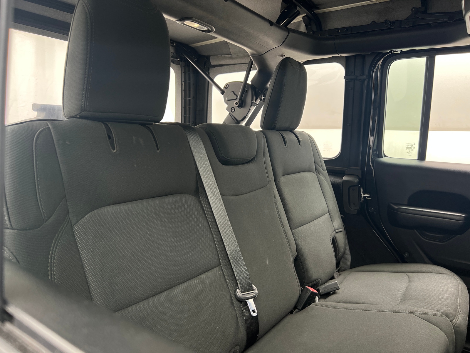 Thumbnail: 2019 Jeep Wrangler - 6