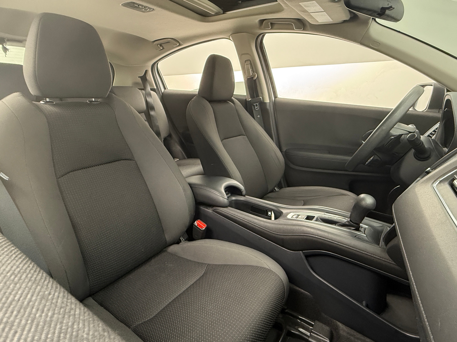 Thumbnail: 2022 Honda HR-V - 2