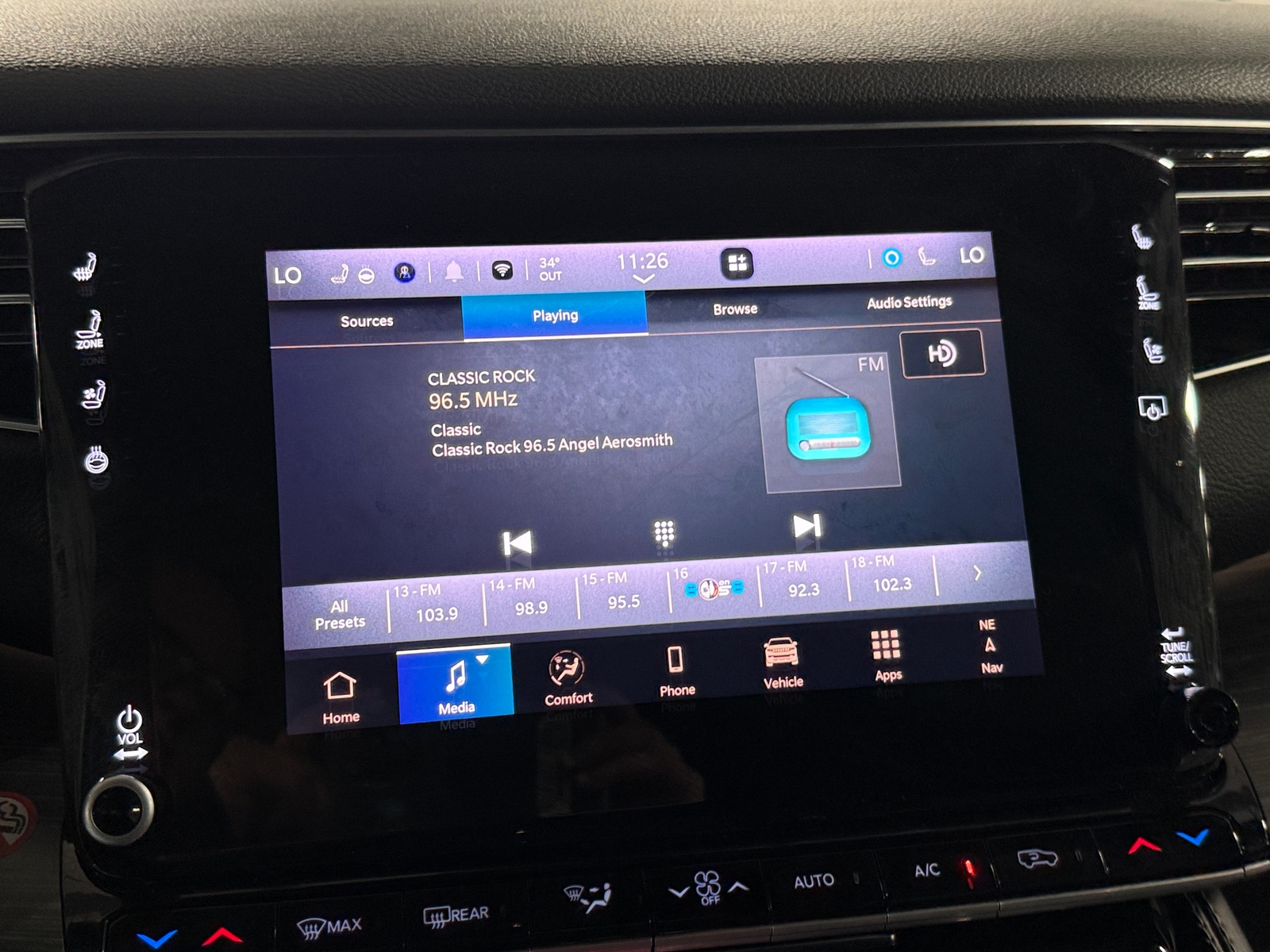 Thumbnail: 2024 Jeep Wagoneer - 3