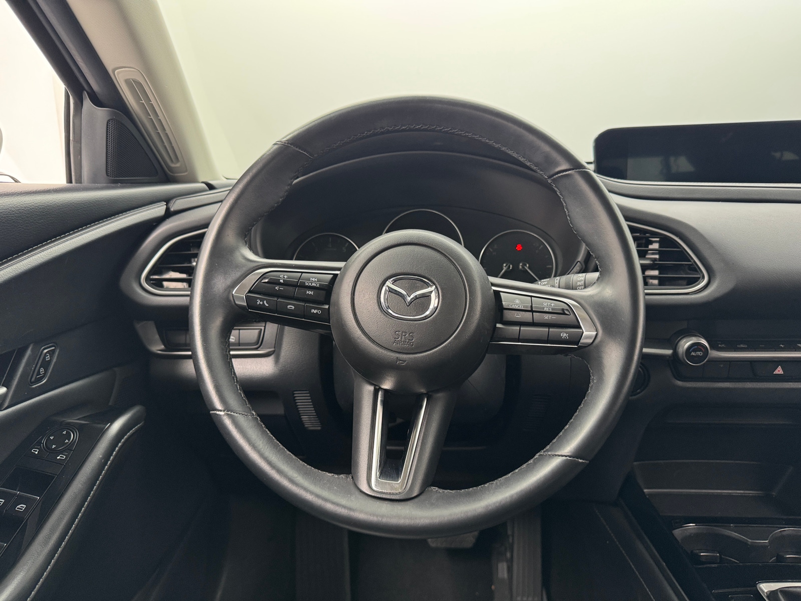 Thumbnail: 2025 Mazda CX-30 - 4