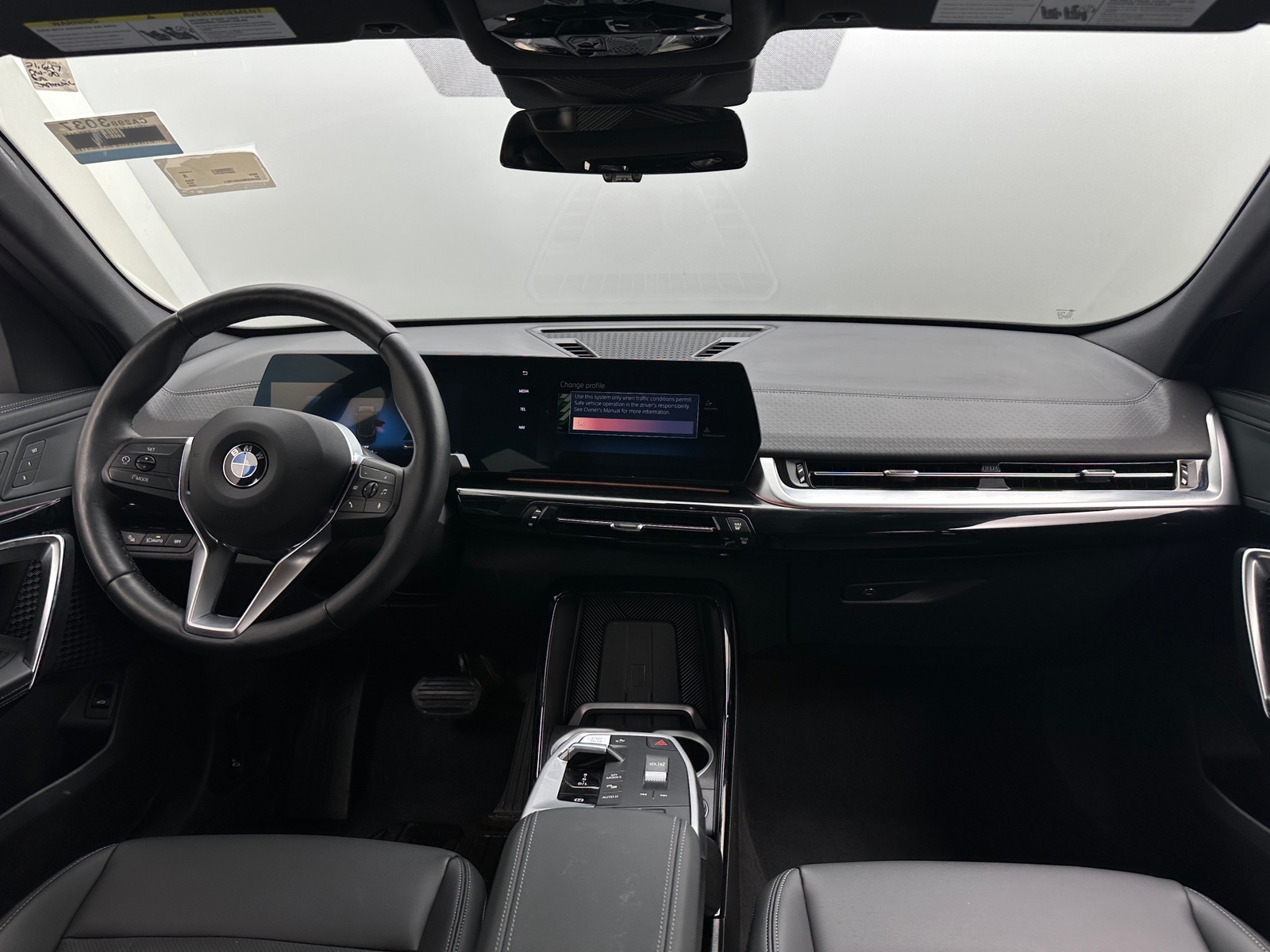 Thumbnail: 2025 BMW X2 - 2