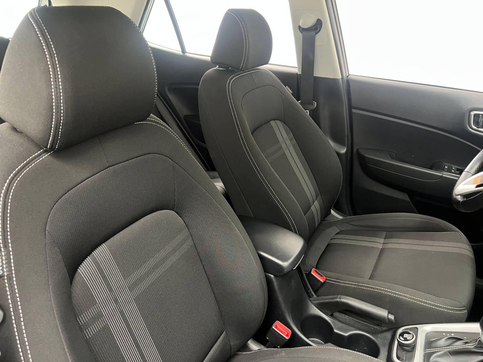 Thumbnail: 2022 Hyundai Venue - 2