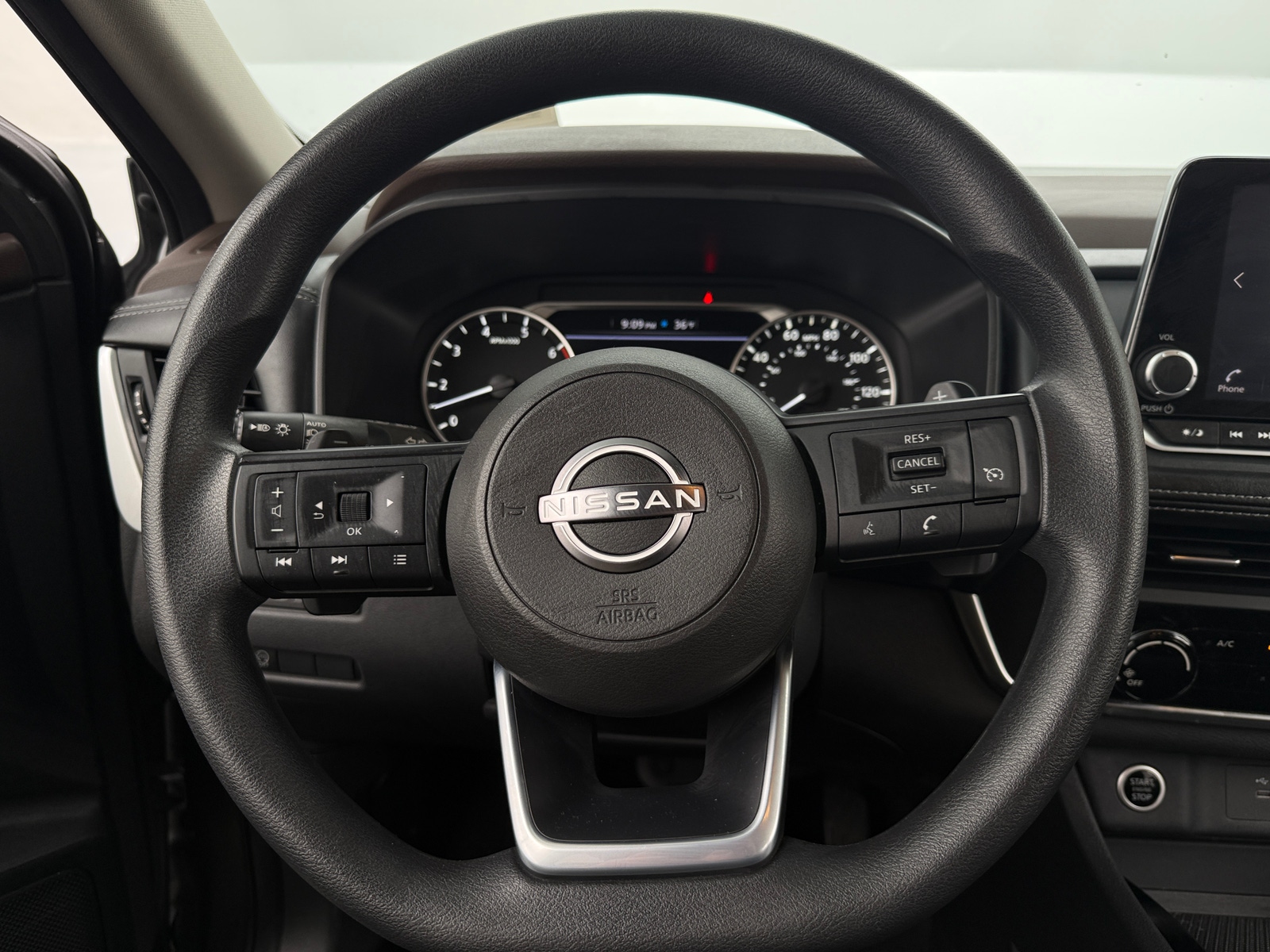 Thumbnail: 2023 Nissan Rogue - 5