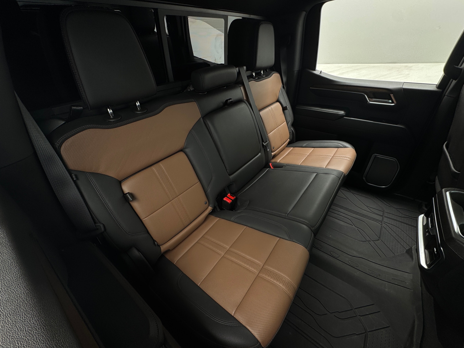 Thumbnail: 2023 Chevrolet Silverado 1500 - 5