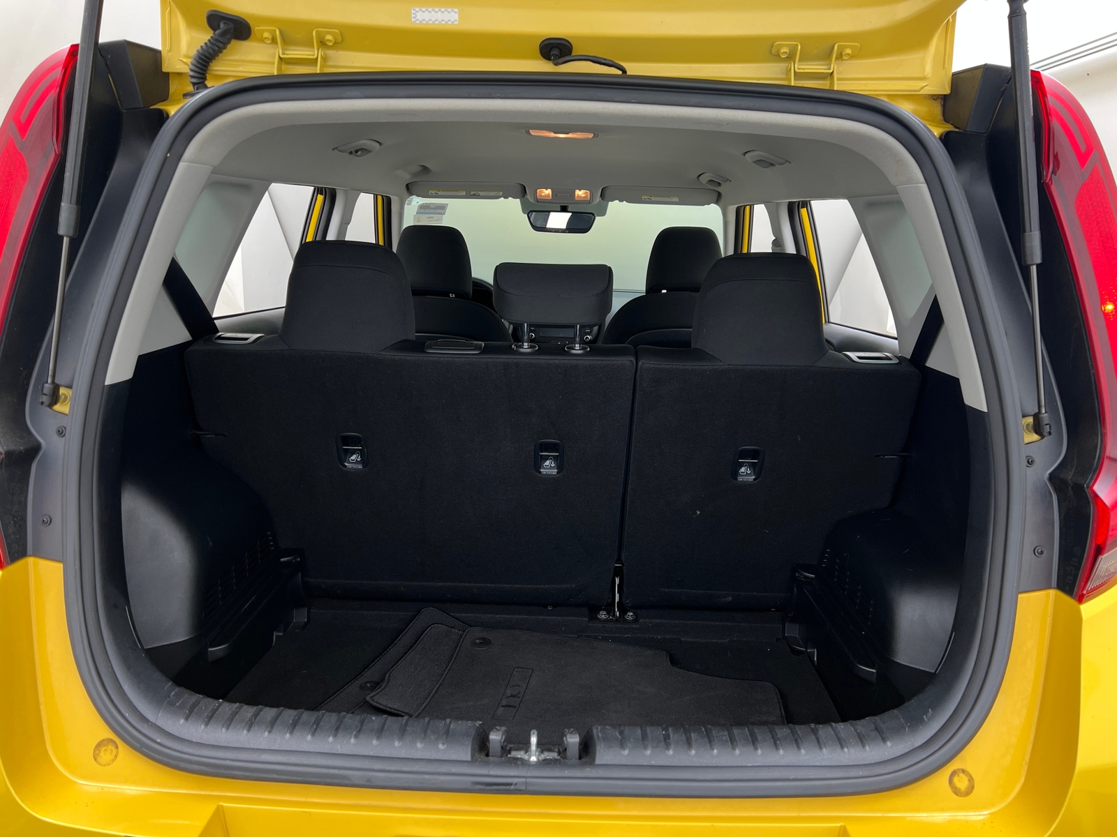 Thumbnail: 2020 Kia Soul - 7