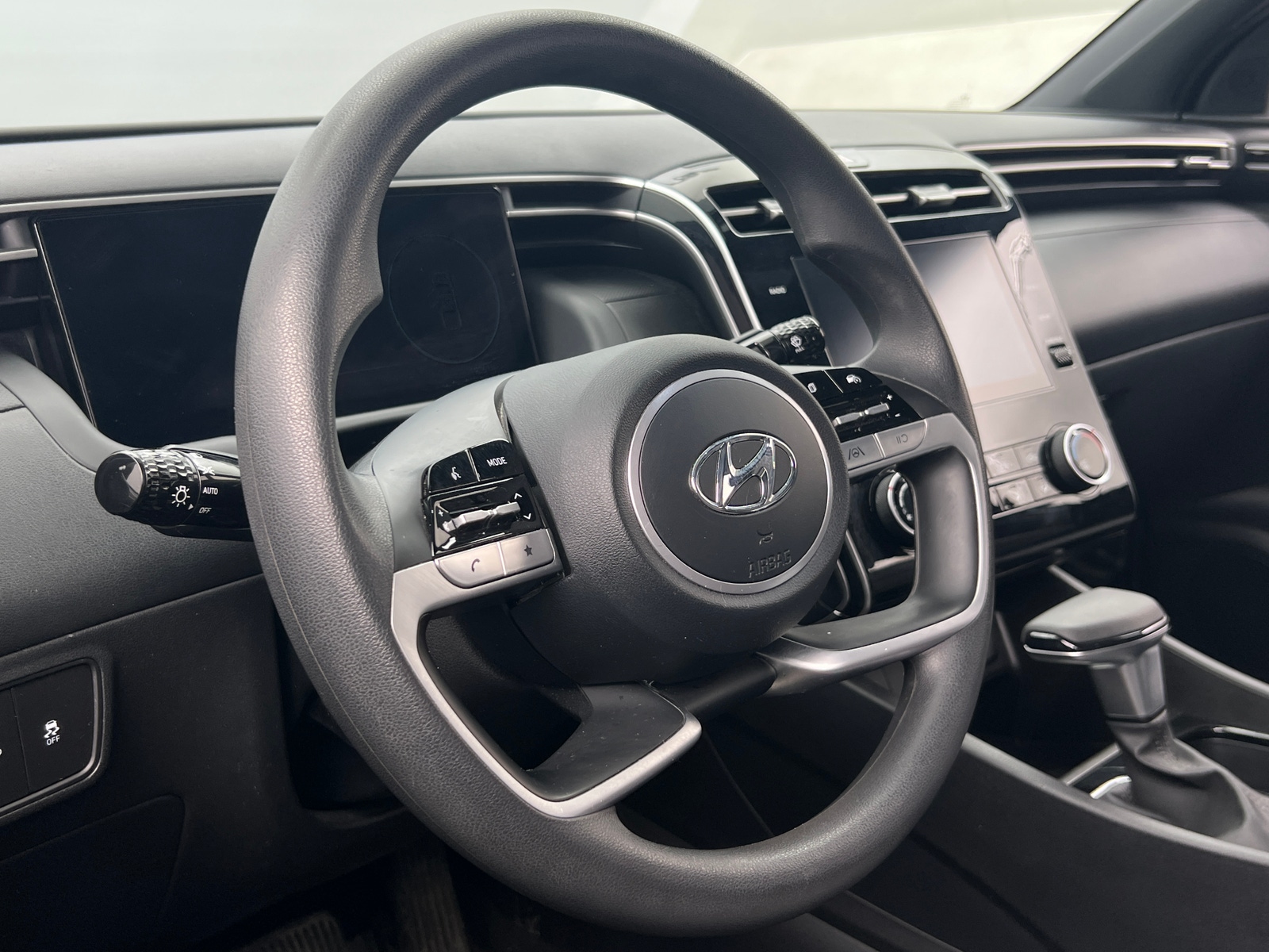 Thumbnail: 2023 Hyundai Santa Cruz - 5