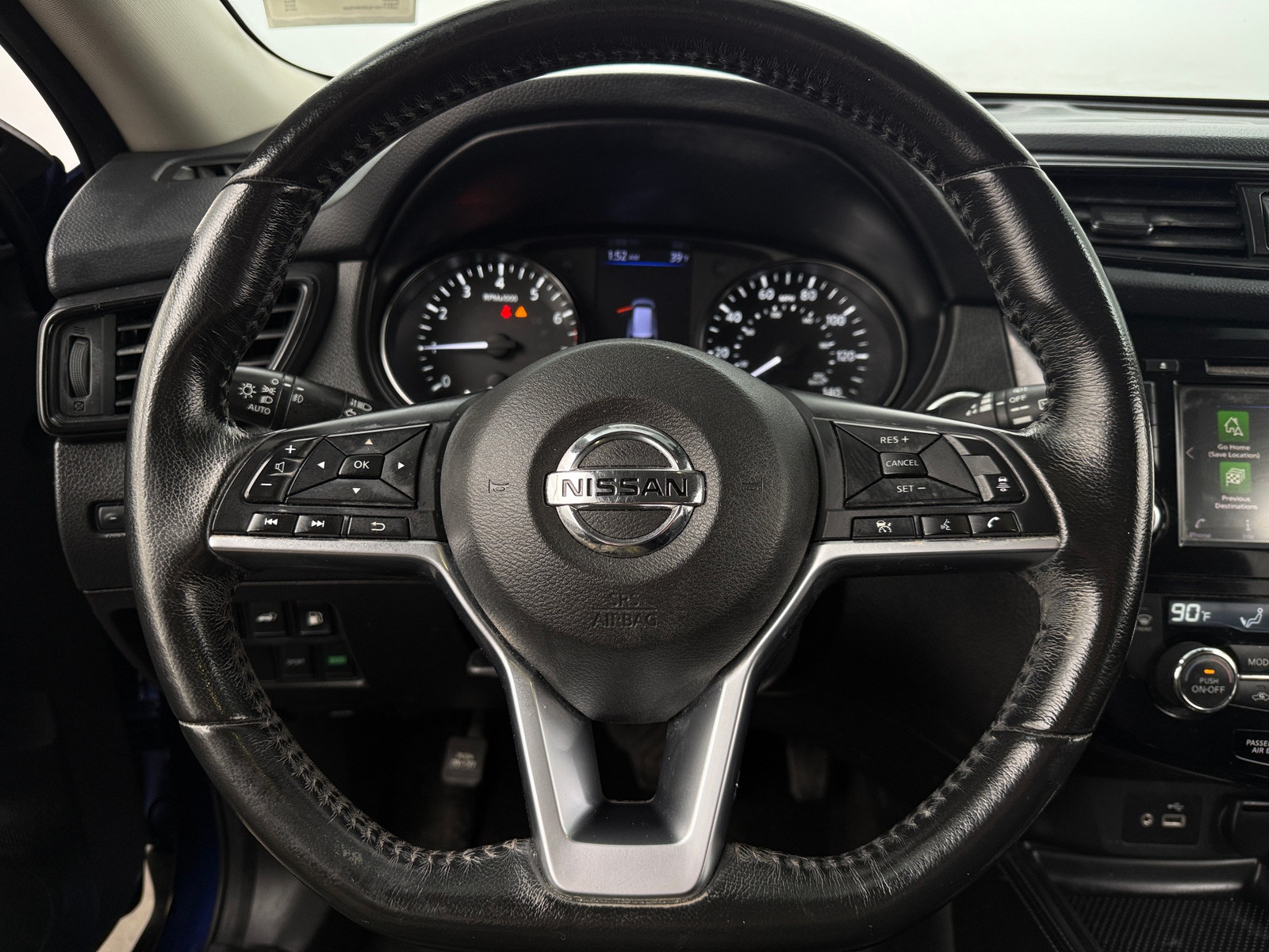 Thumbnail: 2018 Nissan Rogue - 4