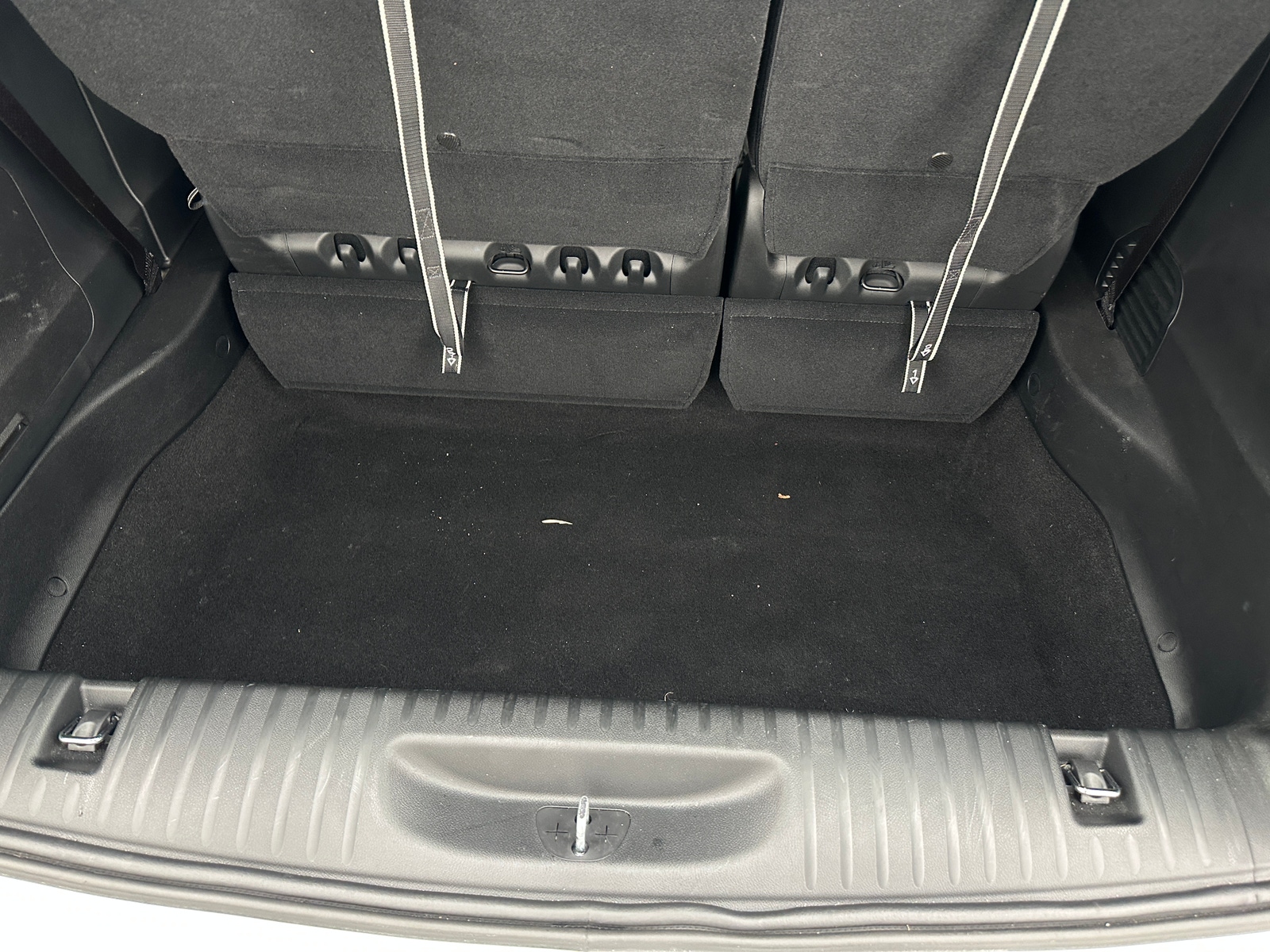 Thumbnail: 2025 Chrysler Pacifica - 6