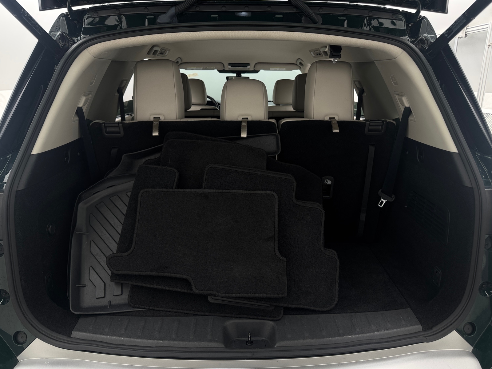 Thumbnail: 2023 Nissan Pathfinder - 6