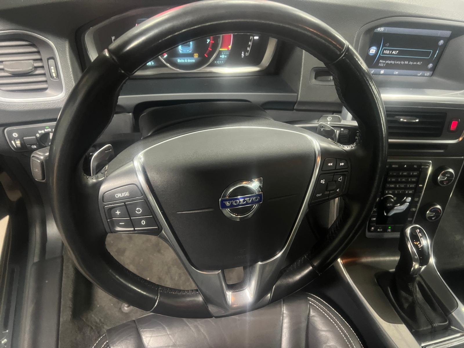 Thumbnail: 2015 Volvo S60 - 4